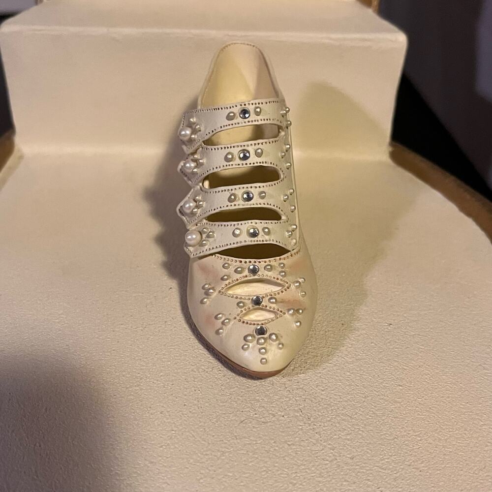 Just the Right Shoe Edwardian Grace